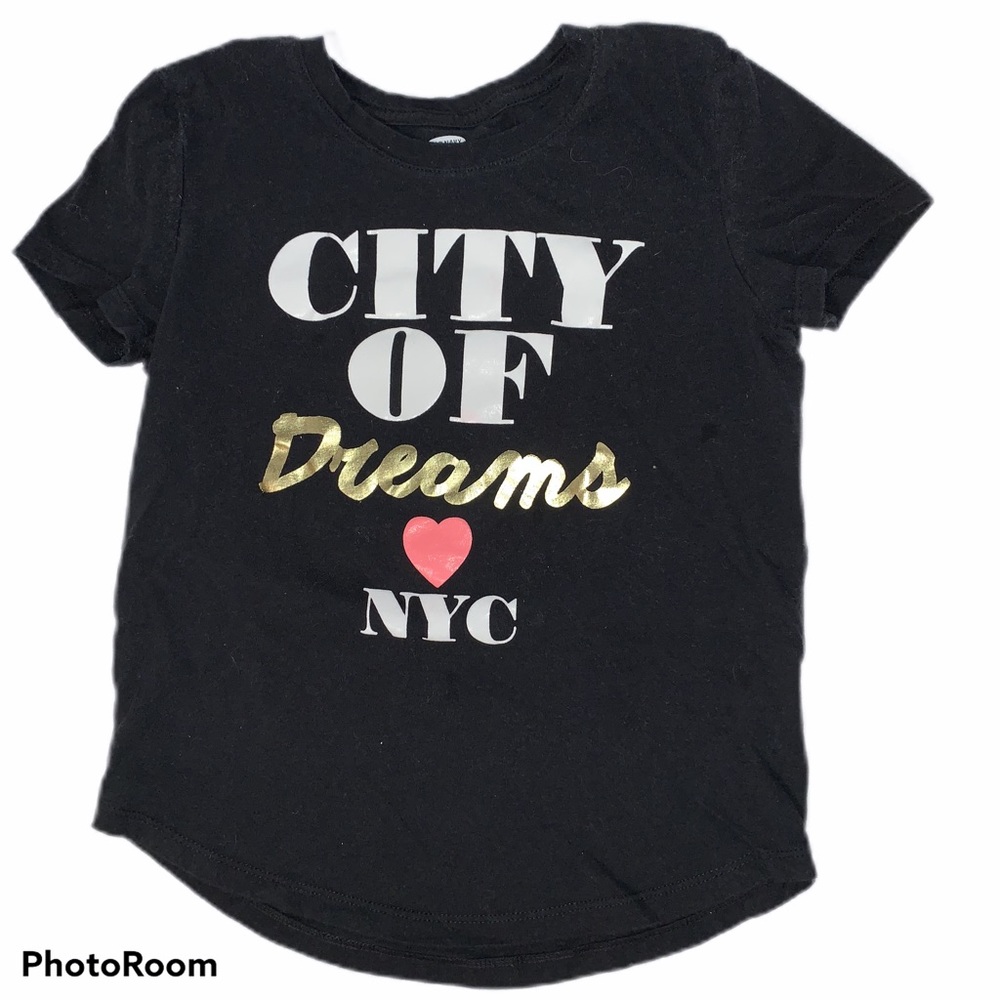 Old Navy Girls size 8 NYC black T-shirt.
